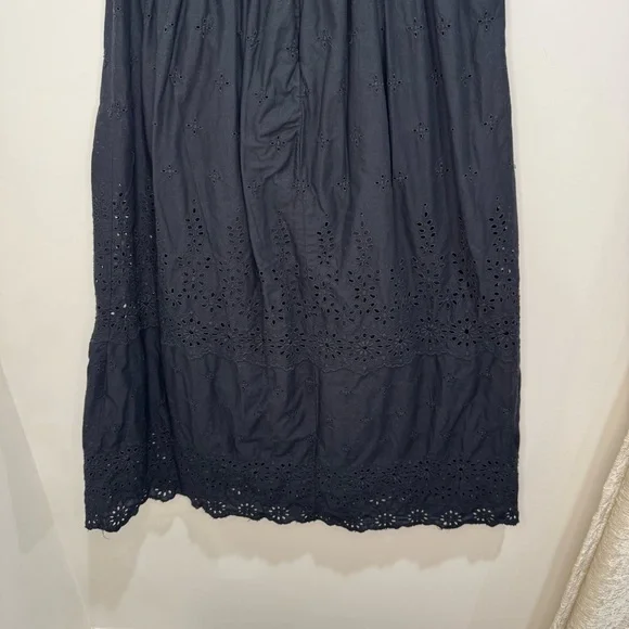 GAP Eyelet Embroidered Midi Dress Petite Size 4 - Picture 8 of 11